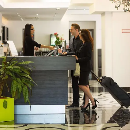 Best Western Plus Hotel Arcadia-2