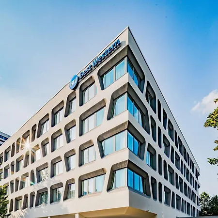 Best Western Hotel Arabellapark Muenchen-3