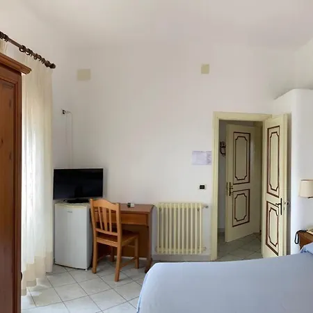 Hotel Villa Antonio-2