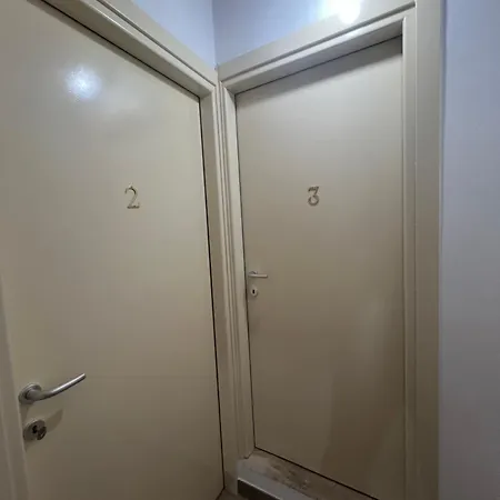 Station Rooms37-3
