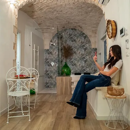 Dimore Piazza Vecchia Wellness Suites-2