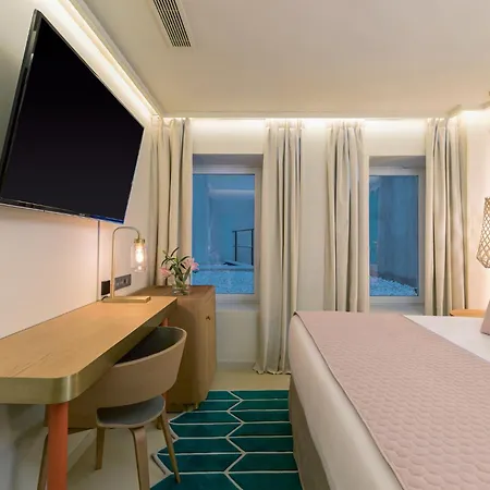 Room Mate Macarena, Madrid Gran Via-3