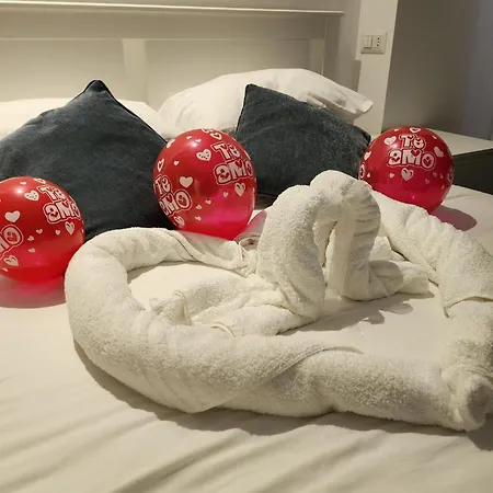 Orange Boutique Rooms-2
