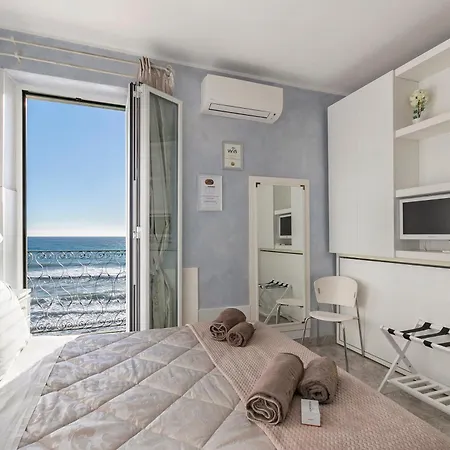 B&B Da Giueli Rooms On The Seafront-2