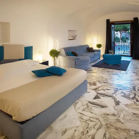 Le Suites Del Duomo House-2