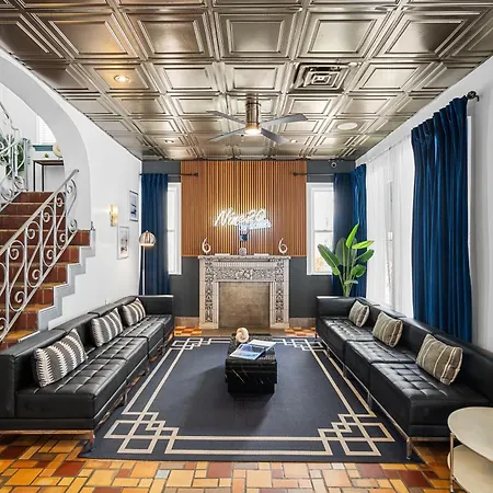 Nine20 Collins Apartments By Lowkl-3