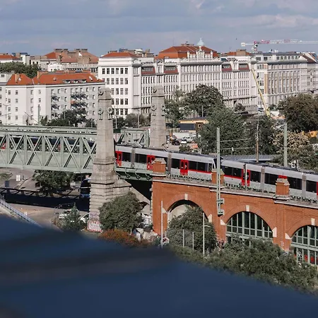 Hampton By Hilton Vienna City West-3