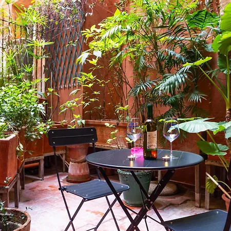 Navona Open Space Apartments-2