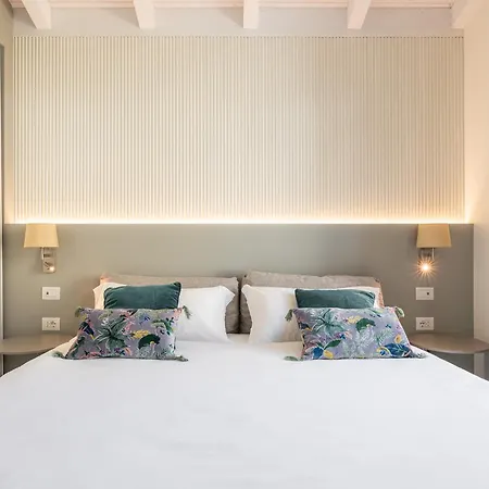 Karalin Sonnino Suites-3