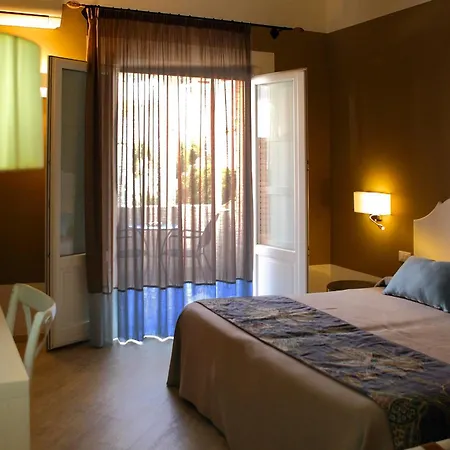 Aegusa Hotel-3