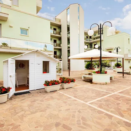 Residence Brezza di Mare-3