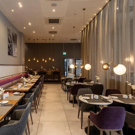 Plaza Premium Muenchen-3