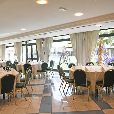 Park Hotel&Dependance con Spiaggia-3
