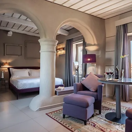 Uve Rooms & Wine Bar-3