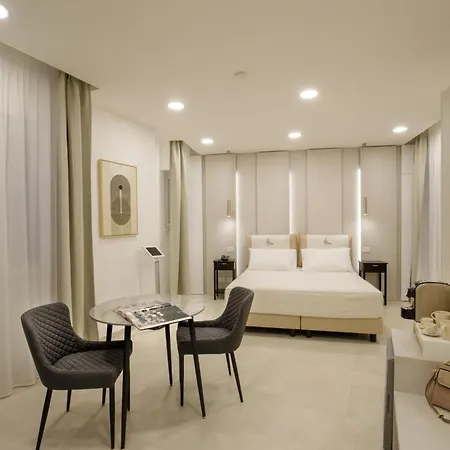 Cosmo Vatican Rooms-3