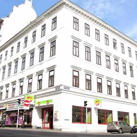 Hotel Pension Walzerstadt-2