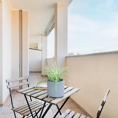 HQ Aparthotel Milano Inn - Smart Suites-3