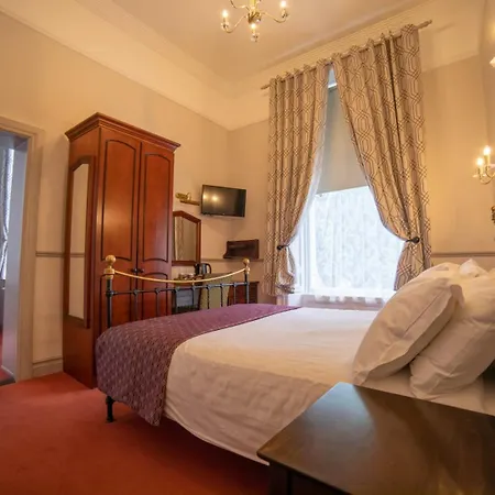 The Lansdowne Hotel-3
