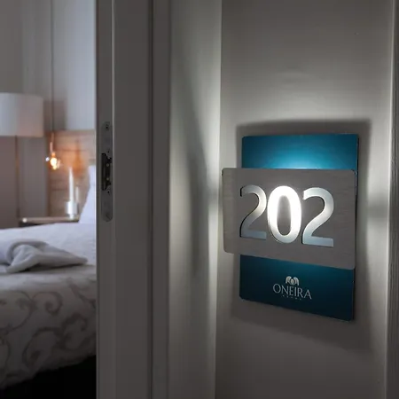 Oneira Rooms-2