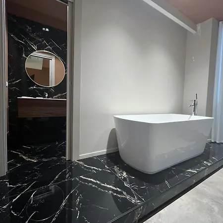 Primo Re, Luxury Rooms-3