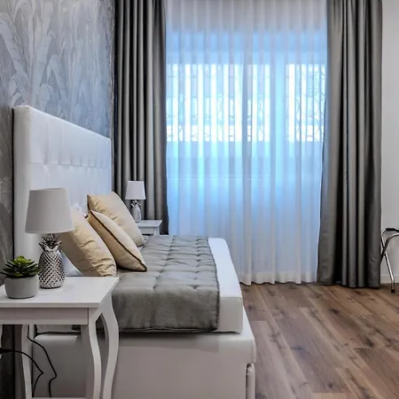 G Marconi Rooms & Suites-3