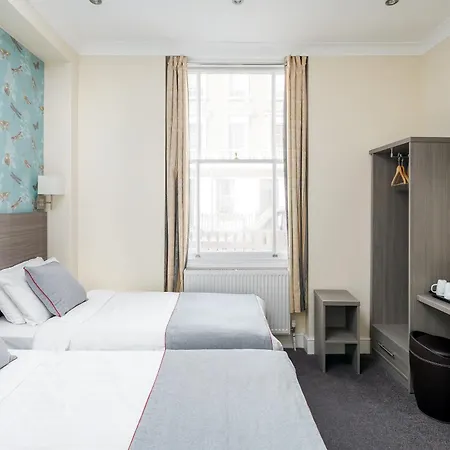 Oyo Bakers Hotel London Victoria-3