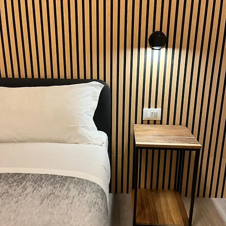 Tiburtina Urban Rooms-3