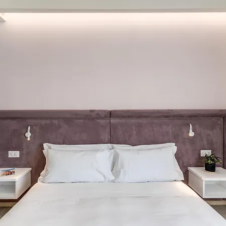 Boezio 6 Rooms By Roman Dreams-2