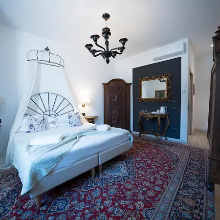 B&B La Loggia Del Castello-3