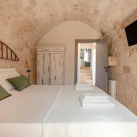 Augusta Trulli Resort B&B-2