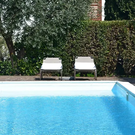 Poggio Al Lago Apartments&Rooms-3