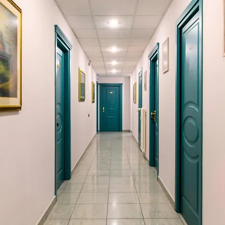 Hotel Ideale-3