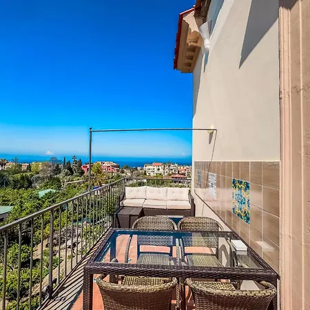 Vanvitelli Palace B&b-3