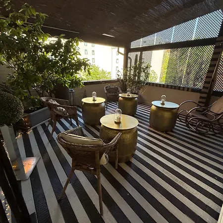 Les Chambres De Amelie B&B-2