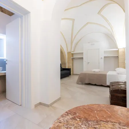 Acquaviva Apartments & Rooms-3