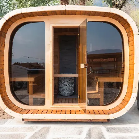 Domvs Glamp-3