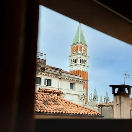 All'Angelo Art Hotel-3