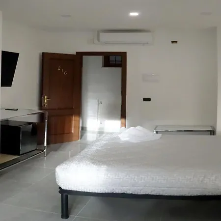La Fiera Guesthouse-2