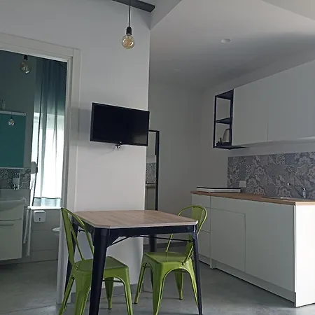 Al Faro Bianco B&B e Residence con parcheggio-3