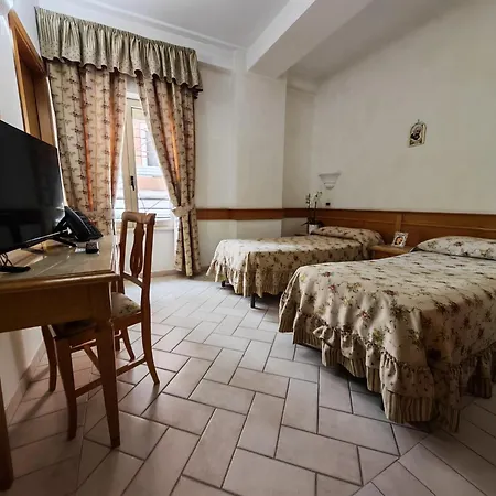 Hotel Pace-2