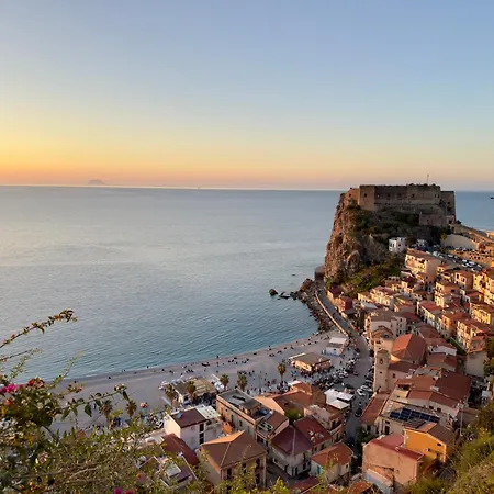 Leonardo Suites Scilla-2