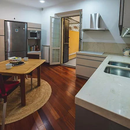 Habitat 42 Roman Stay-2