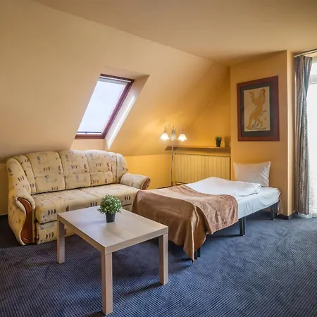 Hotel Luna Budapest-2