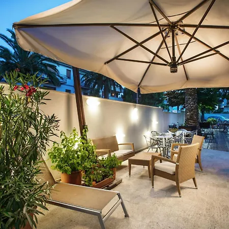 Hotel Fenix-2
