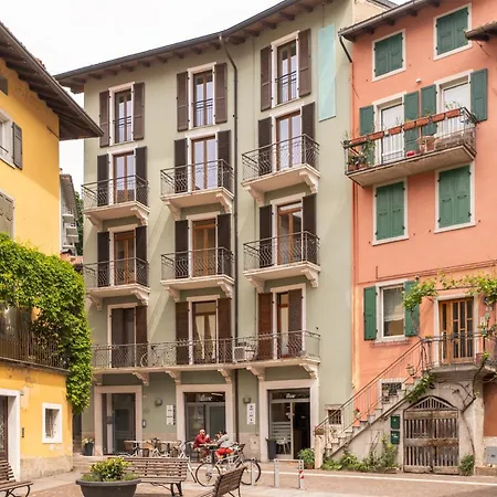 Garda Living Apartments Torbole-2