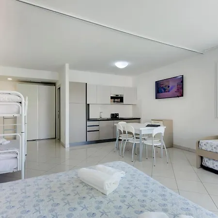 Residence I Diamanti-2