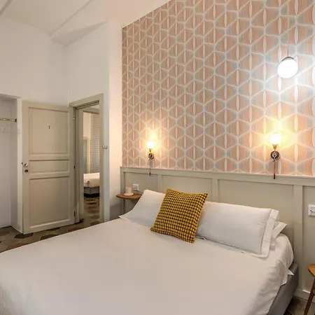 101 Flats Candia'S Suites-3
