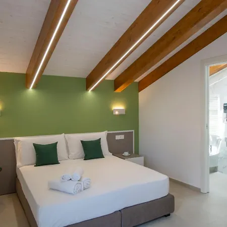 Rossy Palace - Amalficoast Suites-2