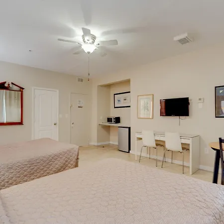 James Hotel-2