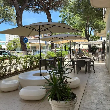 Hotel Bianca Orchidea-3